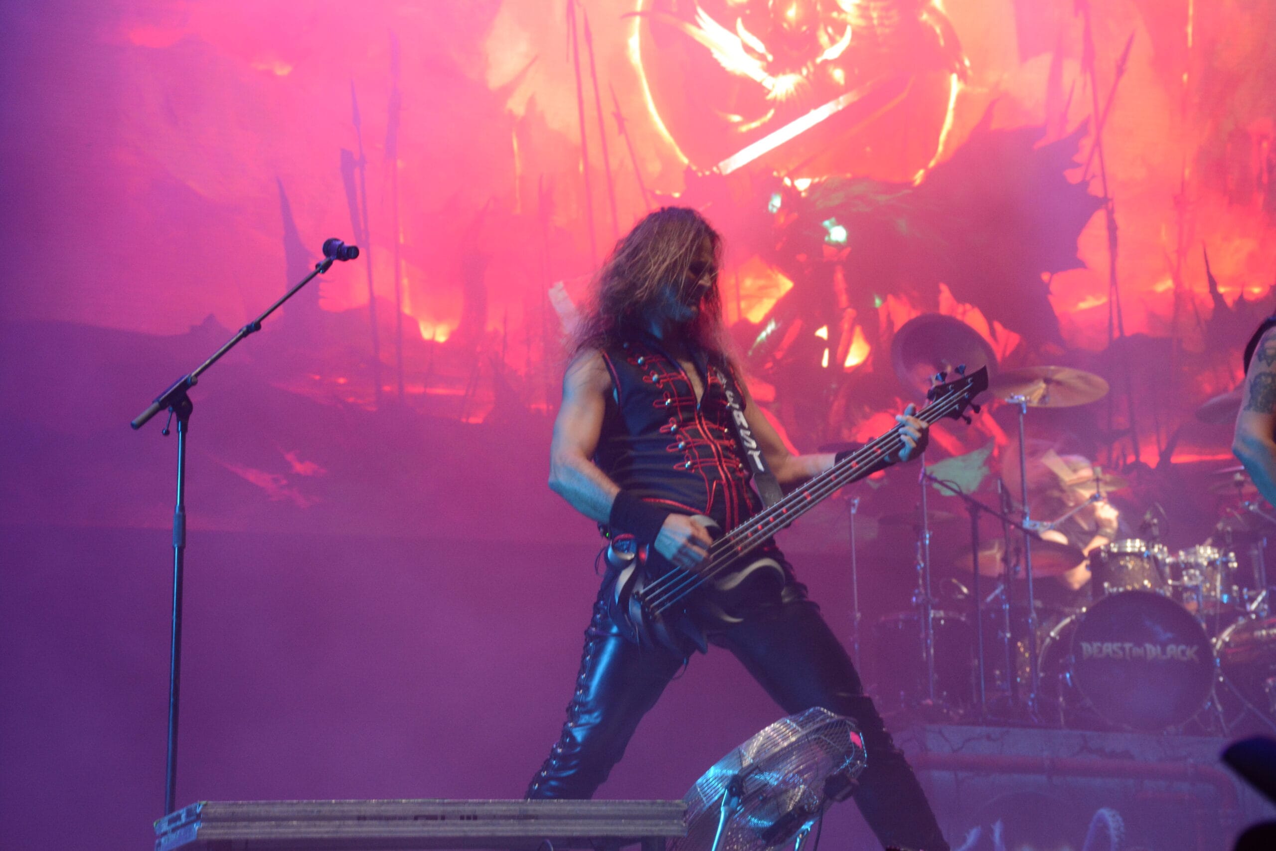 Best in Black Leyendas del Rock 2025