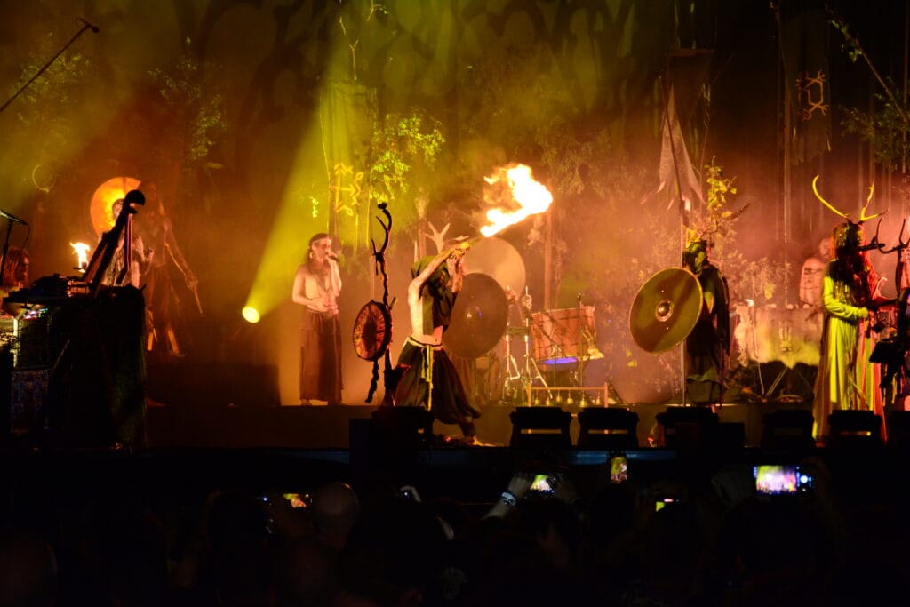 Heilung Leyendas del Rock 2025